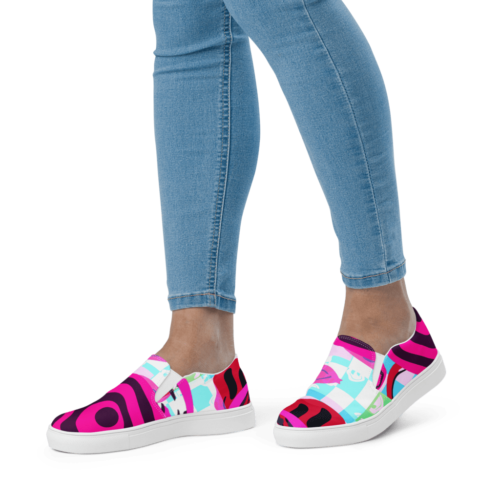 Live Free Women’s slip-on canvas shoes